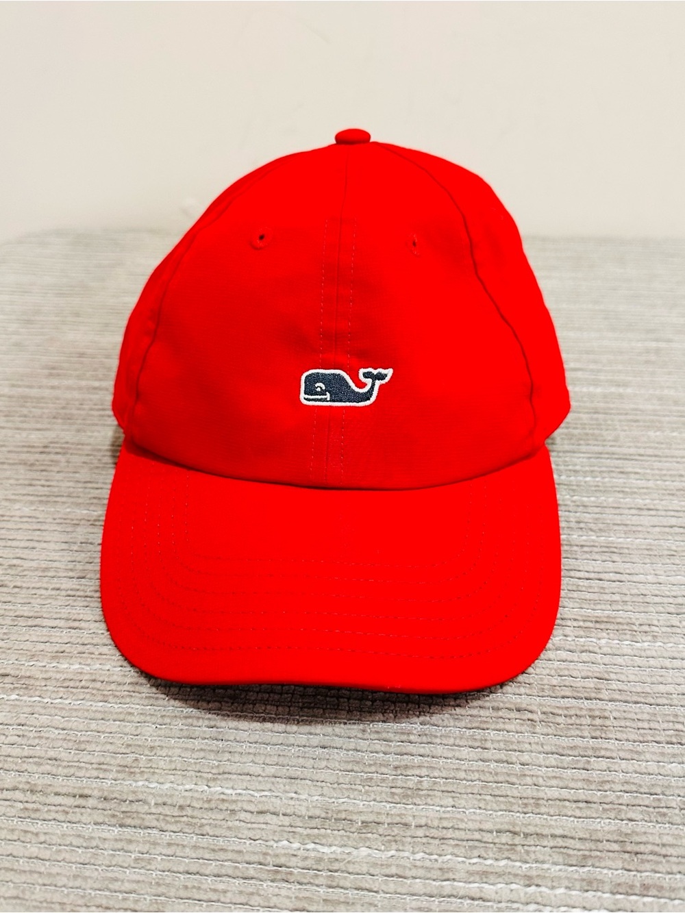 Vineyard Vines Red Men’s Baseball Hat Self Fastening Strap Snapback